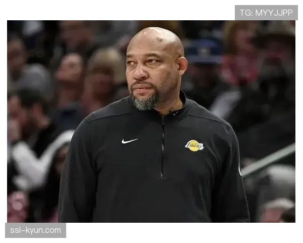 前湖人队主教练达尔文·哈姆加盟活塞队，担任首席助理教练